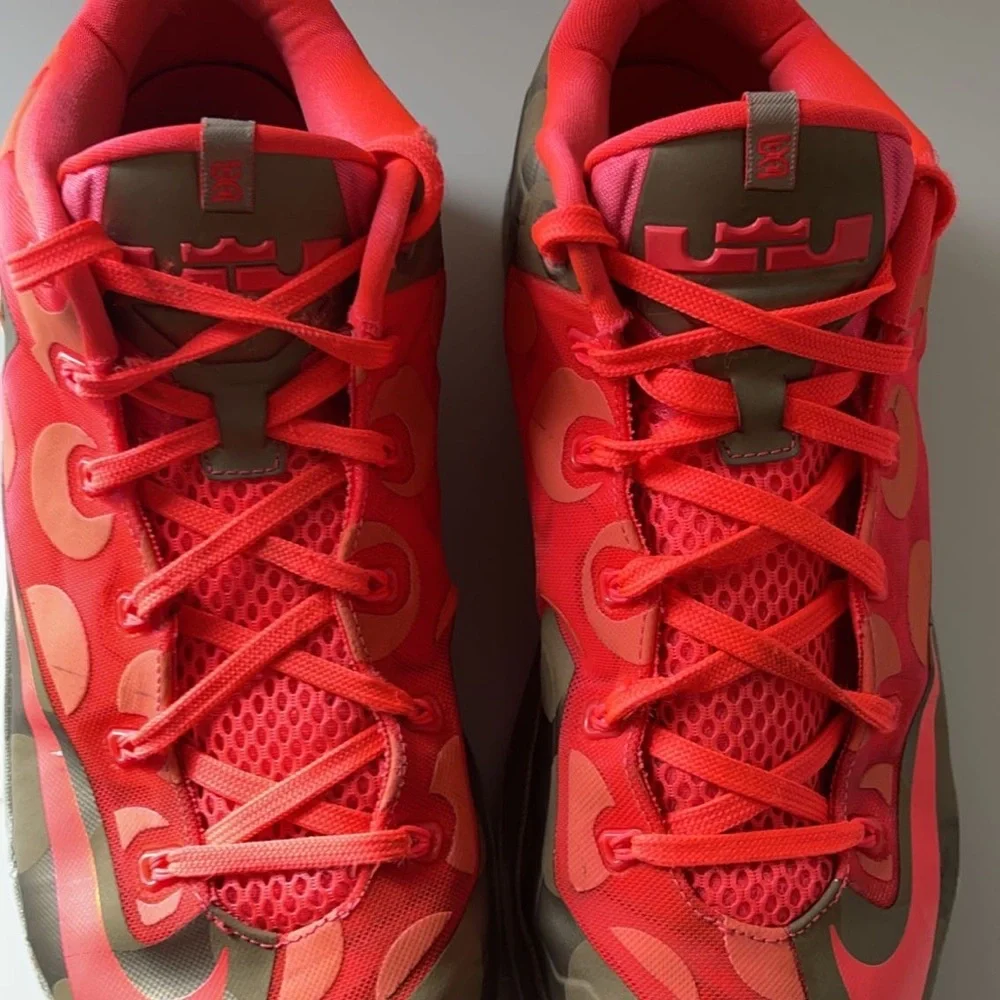 2014 LeBron 11 Low 'Maison Collection - Picture 2 of 7